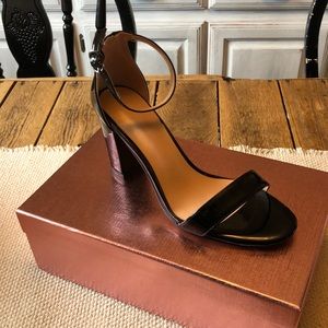 Women’s black patent high heeled sandals NEW IN BOX! Size 7